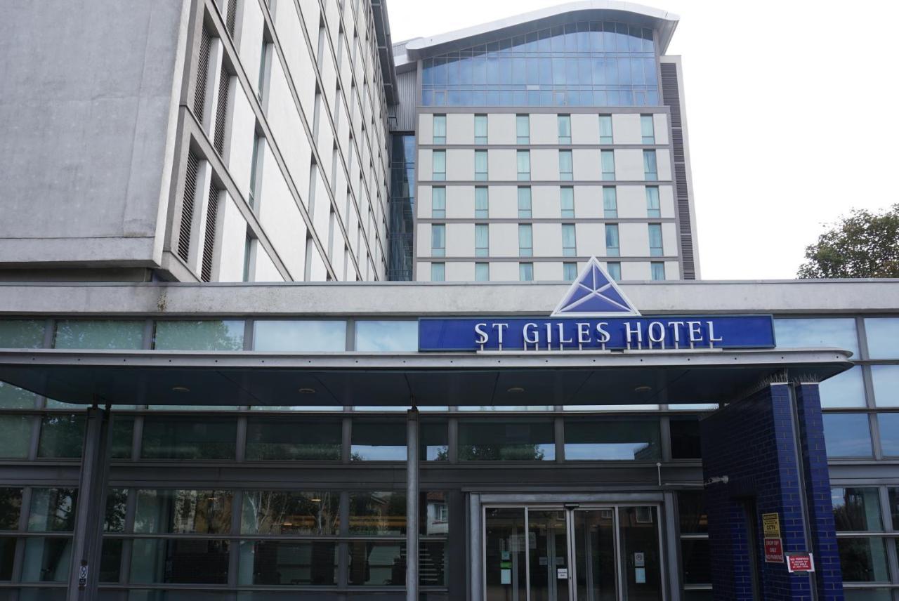 St Giles Heathrow - A St Giles Hotel Feltham ภายนอก รูปภาพ